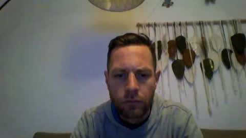 jojo19844 online show from December 2025 05:48:02 AM