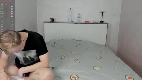 Hello we John and Harli  online show from October 2025 10:02:01 AM