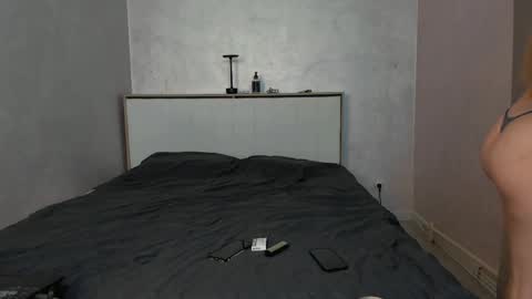 Hello we John and Harli  online show from November 2025 09:20:02 AM