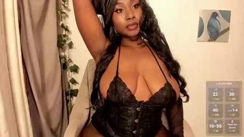 Clara online show from October 2025 05:00:02 AM