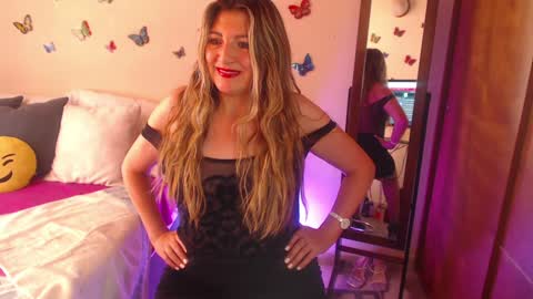 Jolie Mature online show from January 2025 10:26:02 PM