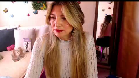 Jolie Mature online show from July 2026 07:42:01 PM
