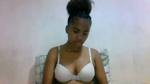 joliedonnue online show from January 2026 11:36:01 AM