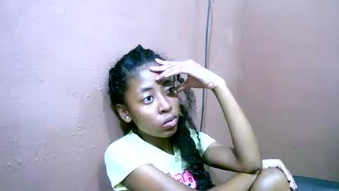 joliekah27 online show from February 2025 06:26:02 PM