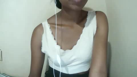 joliekah27 online show from March 2026 08:19:01 AM