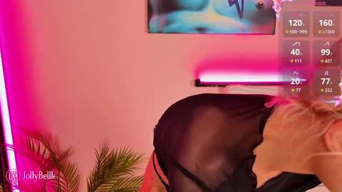 Belle online show from December 2024 01:58:01 AM