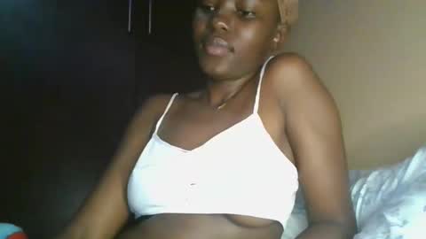 Snapshot of jollynabeb chatting on February 2026 08:29:01 PM jollynabeb online show from February 2026 08:29:01 PM