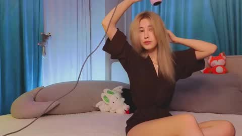 Viola online show from November 2025 11:08:02 AM