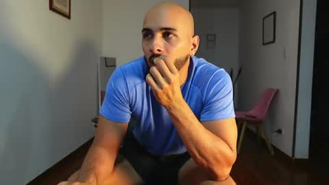 Snapshot of jon_bukowski chatting on April 2026 01:11:01 AM Jon online show from April 2026 01:11:01 AM