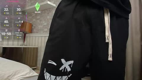 Snapshot of jonahshaw chatting on September 2025 04:58:02 AM JonahShaw online show from September 2025 04:58:02 AM