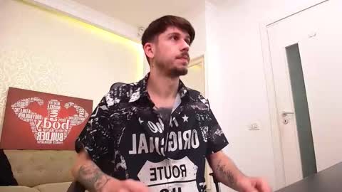 Snapshot of jonahshaw chatting on September 2025 04:39:02 AM JonahShaw online show from September 2025 04:39:02 AM