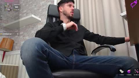 Snapshot of jonahshaw chatting on November 2025 06:14:02 AM JonahShaw online show from November 2025 06:14:02 AM