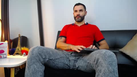  JONAS BEARD  online show from January 2025 07:49:02 PM