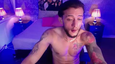 Jonas  online show from November 2025 09:25:01 PM