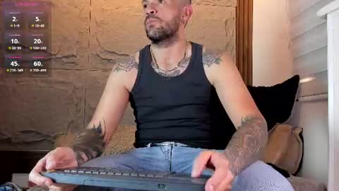 Snapshot of jonathan_rivers chatting on July 2026 08:02:01 PM Jonathan RiversNew online show from July 2026 08:02:01 PM