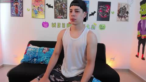 Snapshot of jonathanjoestar_ chatting on November 2025 02:05:02 PM Instagram jonathanfit14 online show from November 2025 02:05:02 PM