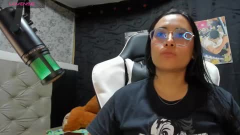 Janna online show from March 2025 11:06:02 AM