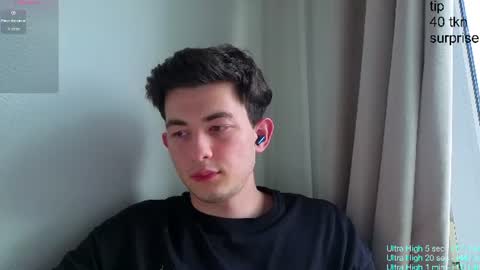 Snapshot of jonhy_merlin chatting on June 2026 05:41:01 PM jonhy_merlin online show from June 2026 05:41:01 PM