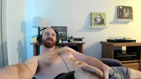 Snapshot of jonnlulz chatting on January 2025 12:25:02 AM Jon online show from January 2025 12:25:02 AM