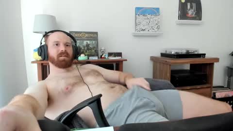 Snapshot of jonnlulz chatting on March 2025 11:38:02 PM Jon online show from March 2025 11:38:02 PM