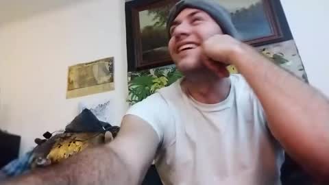 J online show from December 2024 02:13:01 AM