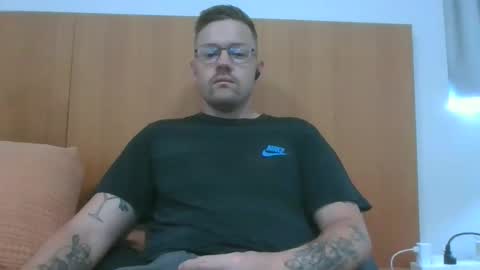 jonoy1995 online show from February 2025 11:58:02 PM