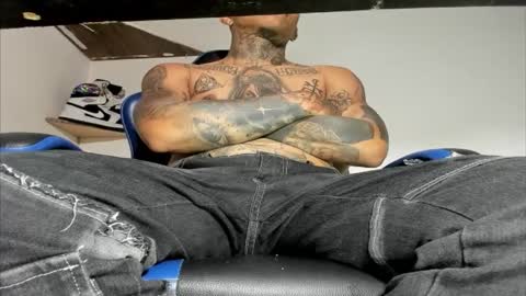 jordan33blake online show from November 2025 02:11:02 AM