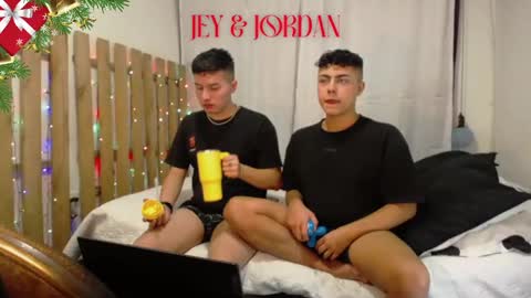 Snapshot of jordanhiltton__ chatting on December 2024 08:15:01 AM jordanhiltton__ online show from December 2024 08:15:01 AM