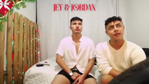 Snapshot of jordanhiltton__ chatting on December 2024 08:51:02 AM jordanhiltton__ online show from December 2024 08:51:02 AM