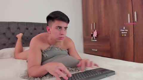 Will online show from November 2025 08:52:02 PM