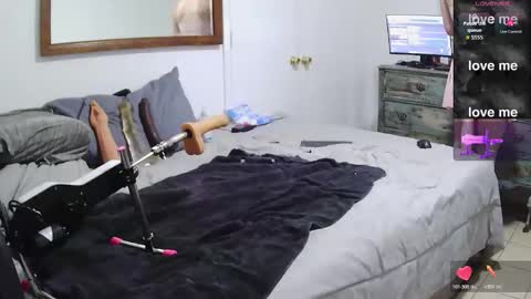 Snapshot of jordanxxx666 chatting on March 2026 02:03:01 AM sissyjolicia online show from March 2026 02:03:01 AM