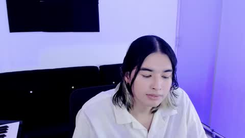 Jiho online show from November 2025 12:15:02 PM