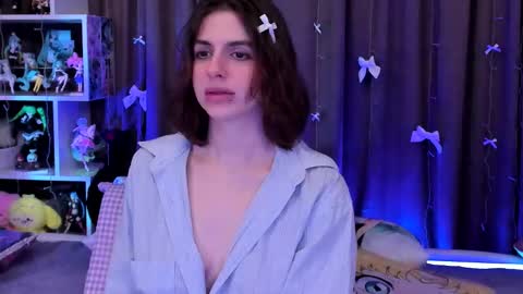 Rose online show from December 2025 05:21:02 PM