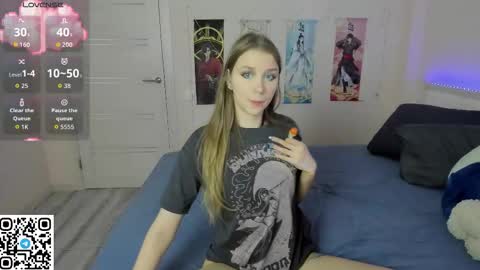 Mila online show from September 2025 06:35:02 AM