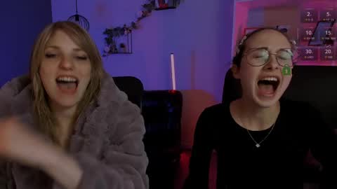 jose_fairy online show from April 2026 06:56:02 PM