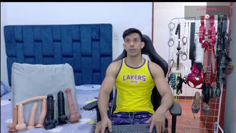jose_rumbero91 online show from April 2026 01:38:01 PM