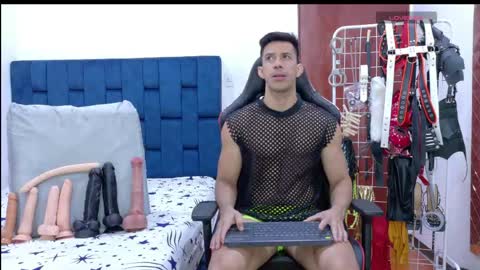 Snapshot of jose_rumbero91 chatting on May 2026 12:02:01 PM jose_rumbero91 online show from May 2026 12:02:01 PM