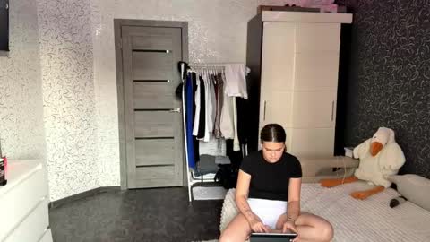 Eli online show from April 2026 11:03:02 AM