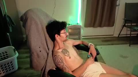 Josef online show from April 2026 01:48:01 AM