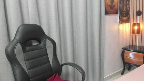 Snapshot of joselyn_sexy_ chatting on December 2024 06:35:01 PM Katalina online show from December 2024 06:35:01 PM