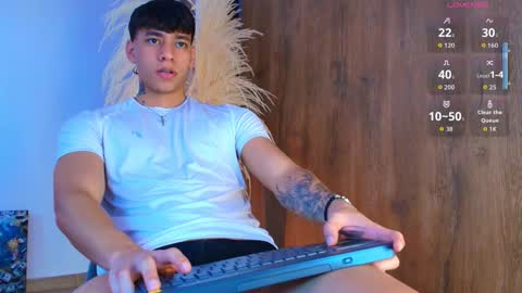 Josep online show from November 2025 07:27:02 PM