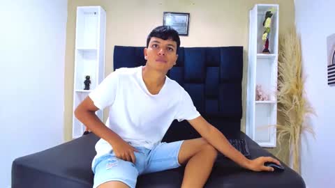 Snapshot of joseph_gonzalez chatting on December 2025 07:52:01 PM Joseph Gonzalez online show from December 2025 07:52:01 PM