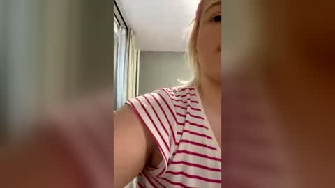Snapshot of josephinemoon chatting on July 2026 03:07:02 PM Josephine online show from July 2026 03:07:02 PM