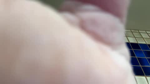 Snapshot of josephroberts600 chatting on April 2026 06:05:01 AM josephroberts600 online show from April 2026 06:05:01 AM