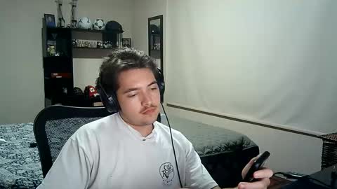 Josh online show from January 2025 04:41:02 AM