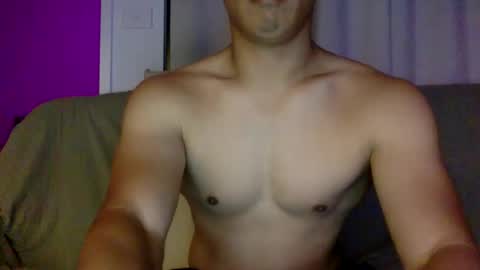 joshasian0713 online show from May 2026 12:33:01 PM
