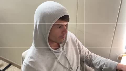 Nicolas online show from March 2026 05:40:01 PM