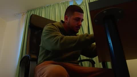 JoshKnight online show from September 2025 04:44:01 AM