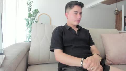 Snapshot of joshonair chatting on May 2026 04:35:01 PM Josh online show from May 2026 04:35:01 PM