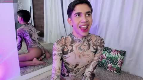 Joshua Sanz  online show from September 2025 04:38:02 AM